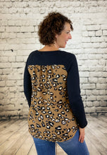 Load image into Gallery viewer, Leopard Back Waffle Top with Pocket