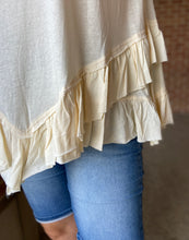 Load image into Gallery viewer, Pointed Ruffle Bottom Tank - IVORY