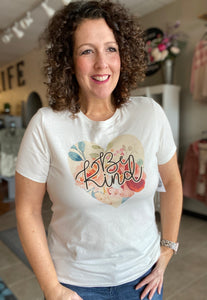 BE KIND FLORAL HEART Graphic Tee